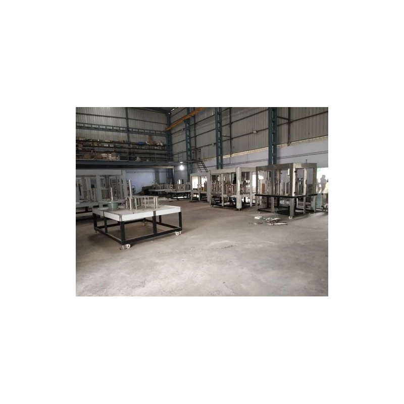  awm-mineral-water-bottle-filling-machine-capacity-30-bpm-1