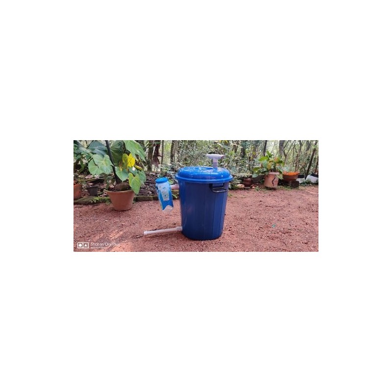 green-pvc-plastic-home-composting-bin-11254