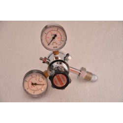 newchrom-technologies-16kg-cm2-industrial-gas-regulator-11326