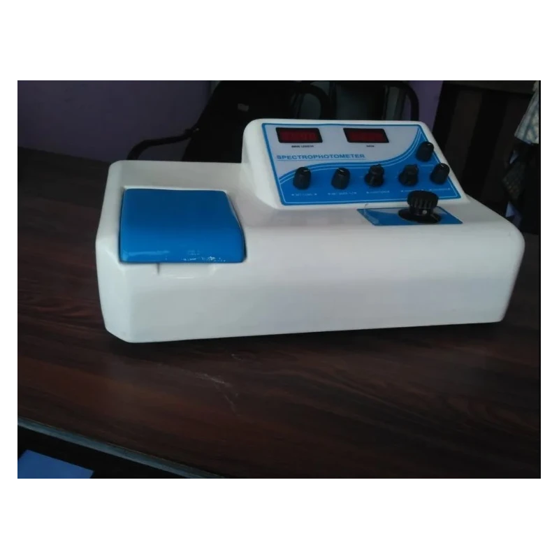  benchtop-digital-spectrophotometer-100mm-14039-1