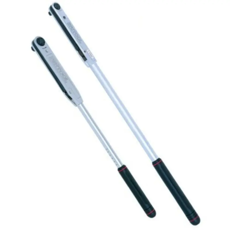 Stanley 3/4 Inch & 1 Inch Square Drive Classic Torque Wrench image-1