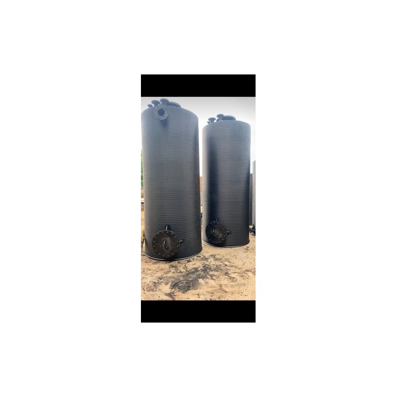 spiral-vertical-hdpe-storage-tanks-15114-1