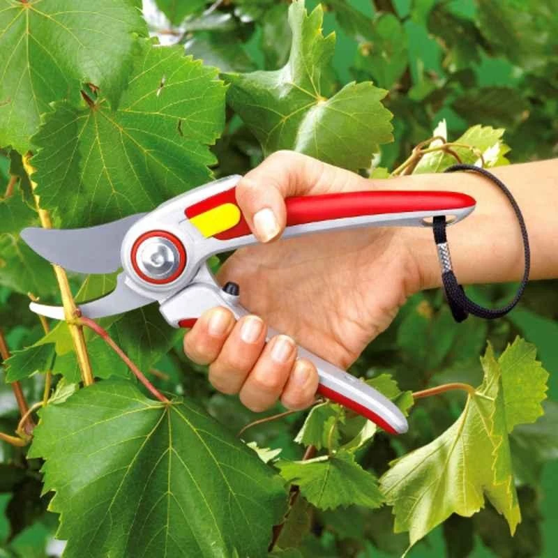 Wolf Garten Alu Professional Aluminium Bypass Secateurs RR 5000 25mm image-4