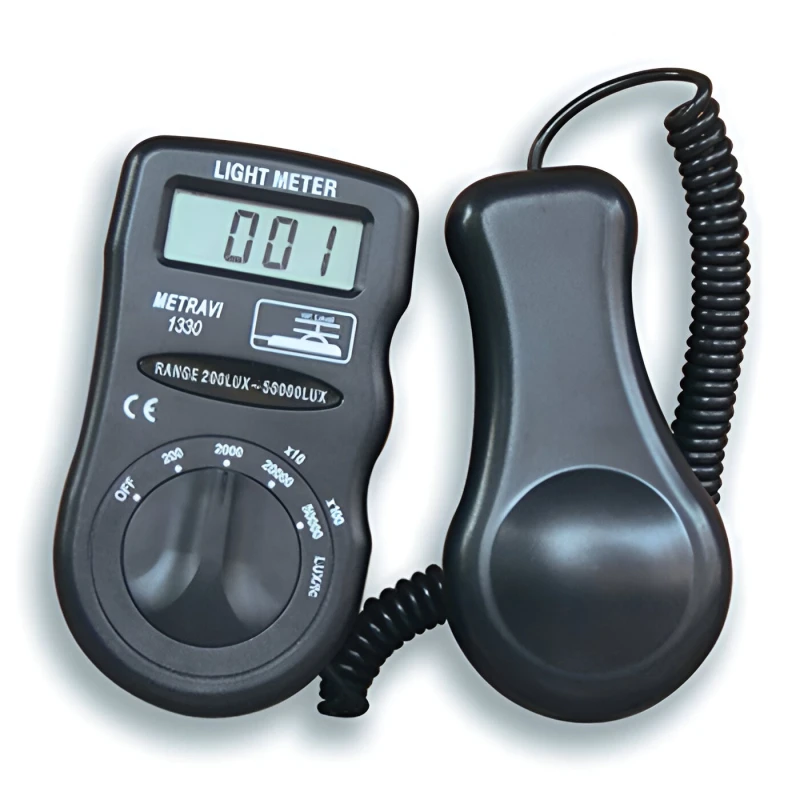 Metravi Digital Lux Meter 1330 image-1