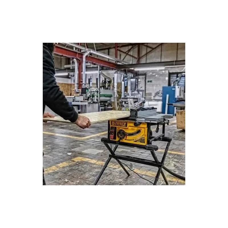 Dewalt DWE7492-GB 2000W 250mm Portable Table Saw image-4