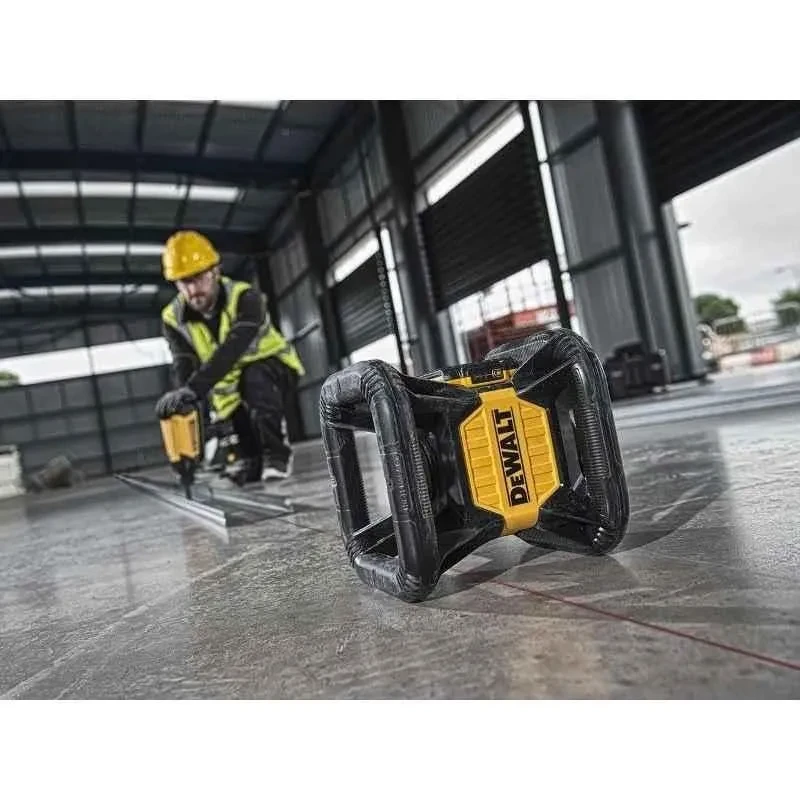 Dewalt DCE074D1R-QW 18V 2Ah Li-ion Rotary Red Laser Kit image-7