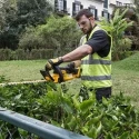 Dewalt DCM563P1-GB 18V Hedge Trimmer image-2