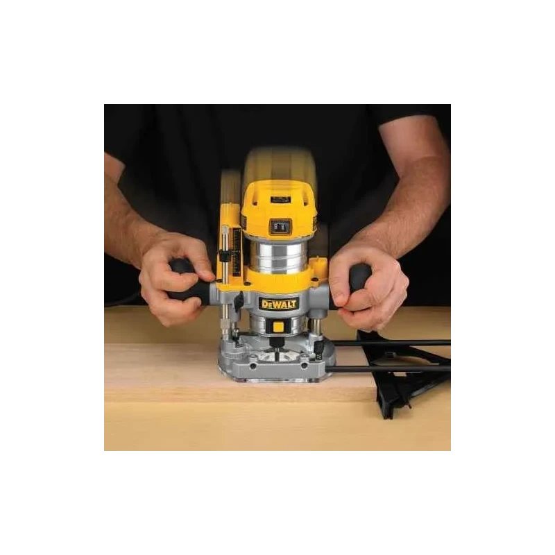 Dewalt D26203 900W 8mm Variable Speed Plunge Router image-4