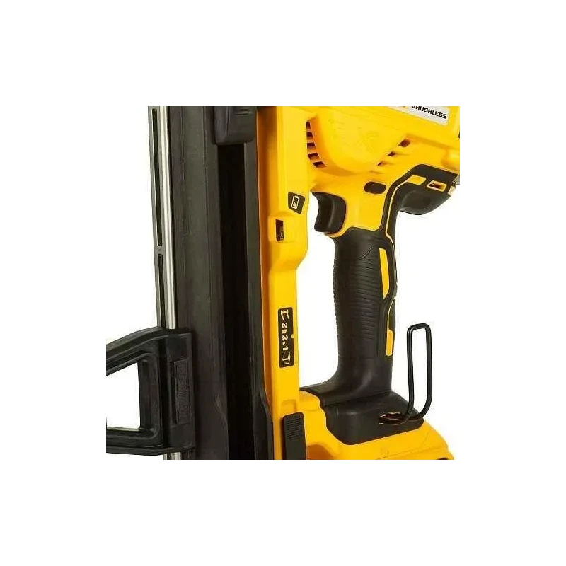 Dewalt DCN890P2-GB 18V XR Brushless Concrete Nailer (30 Nail Capacity) image-6