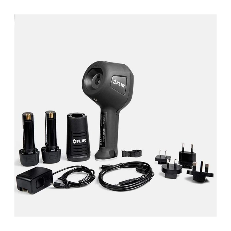  flir-thermal-imaging-camera-for-firefighting-19632-2