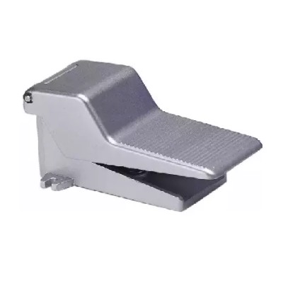 Akari 1/4 Inch 5/2 Way Foot Pedal Valve, Pneumatic | Compact Industrial Control Valve | EnvMart
