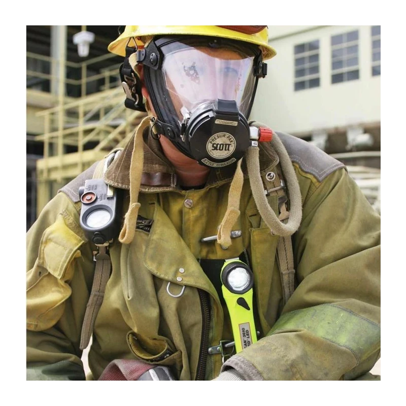  pelican-little-ed-3610-led-flashlights-19886-2