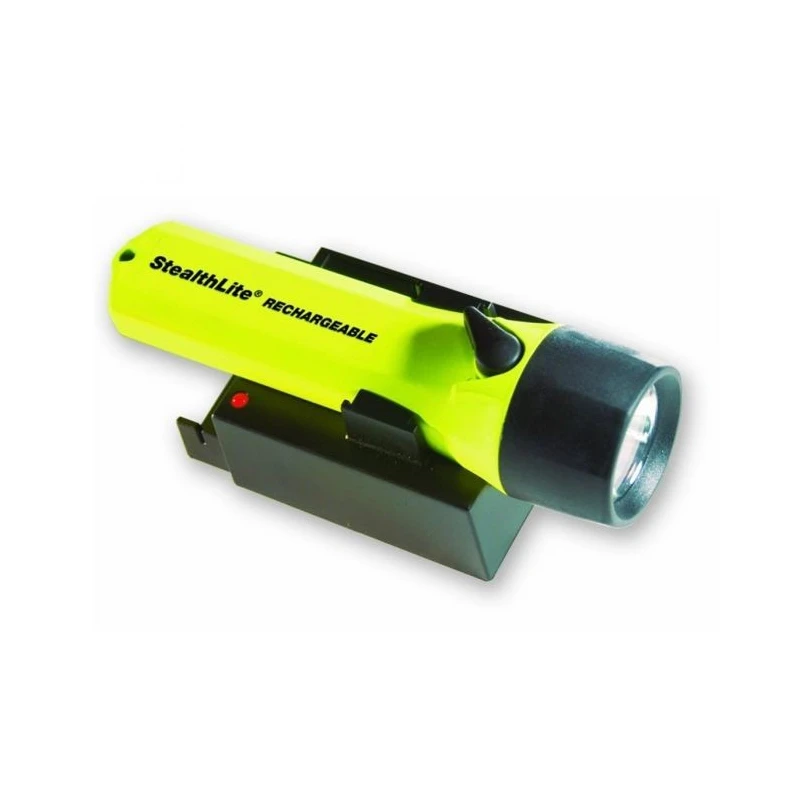  pelican-stealthlite-rechargeable-2450-flashlight-19892-1