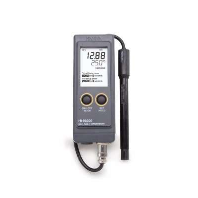 HI99300P Portable Low Range EC/TDS Meter 0–3999 μS/cm 0–2000 ppm IP67 | EnvMart