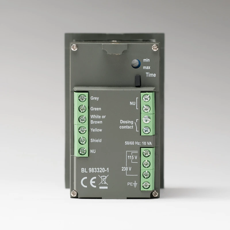 Conductivity (EC) Controller BL983320-0, 0.0–199.9 µS/cm, Panel Mounted, 12 VDC | EnvMart