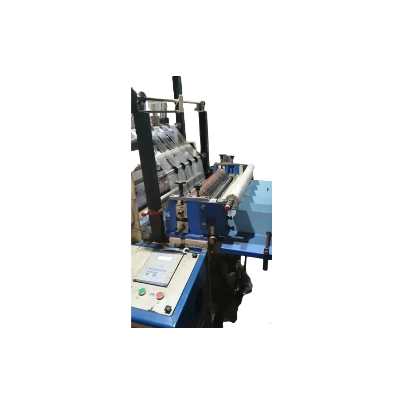 plastic-roll-to-sheet-cutting-sealing-machine-21738