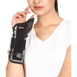 Tynor Wrist Splint with Thumb Support, Size S, Black, Polyester & Aluminium,