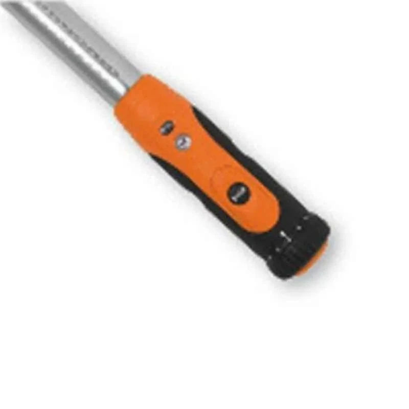 Groz 3/4 inch Professional Ratcheting Torque Wrench 150-750 Nm Chrome Molybdenum Steel TQW/RT/3-4/750