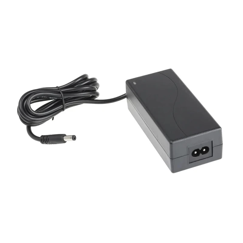 RS PRO AC/DC Adapter 48W, 12V DC Output, 4A, 2.1 x 5.5 x 12 mm Connector, IEC 320-C8, Desktop Mounting 139-2353