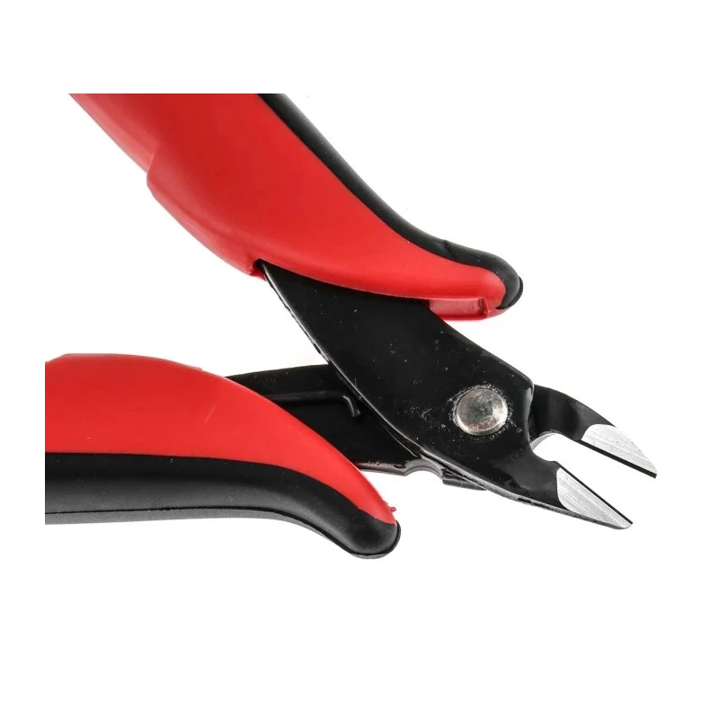 RS PRO Chamfered Cable Cutter 606-507, Side Cutter, 138mm Overall Length, 10mm Jaw Width, Bi-Metal Handle, Steel Jaw