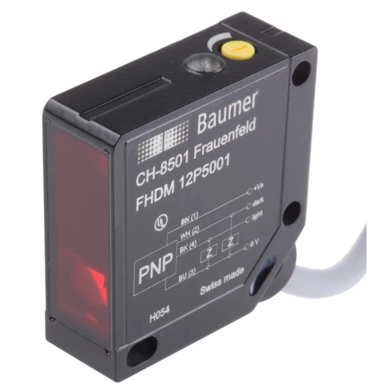 Baumer Diffuse Photoelectric Sensor Block Sensor 15 mm to 300 mm, PNP, IO-Link, 30V DC, LED, IP67 FHDM 12P5001
