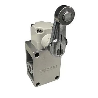 SMC Rod Lever Pneumatic Manual Control Valve, , VM800 Series, Rc 1/8, Aluminium Alloy Body, 1 MPa, III B