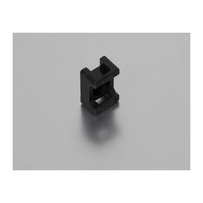 RS PRO Black Screw Cable Tie Mount Polyamide 66, 4.8mm Tie Acceptance, 10mm x 15mm, 3.5mm Screw Hole 233-663