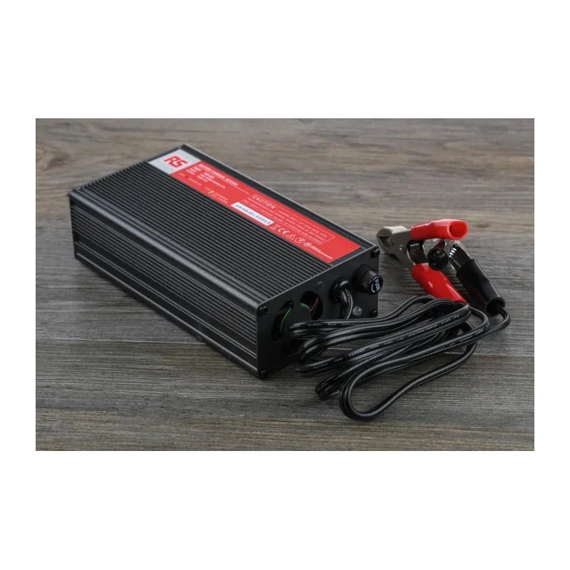 RS PRO Lead Acid Battery Charger 12V 12A, 3 Stage, EU Plug, Automatic Shutdown, Model 549-261