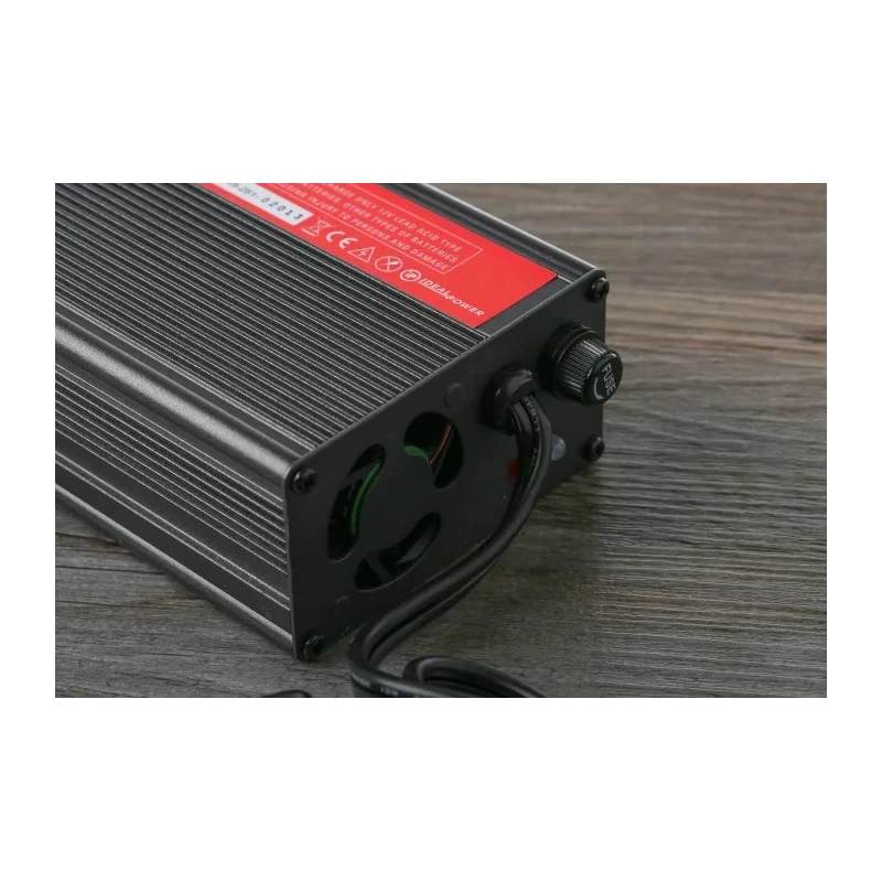 RS PRO Lead Acid Battery Charger 12V 12A, 3 Stage, EU Plug, Automatic Shutdown, Model 549-261