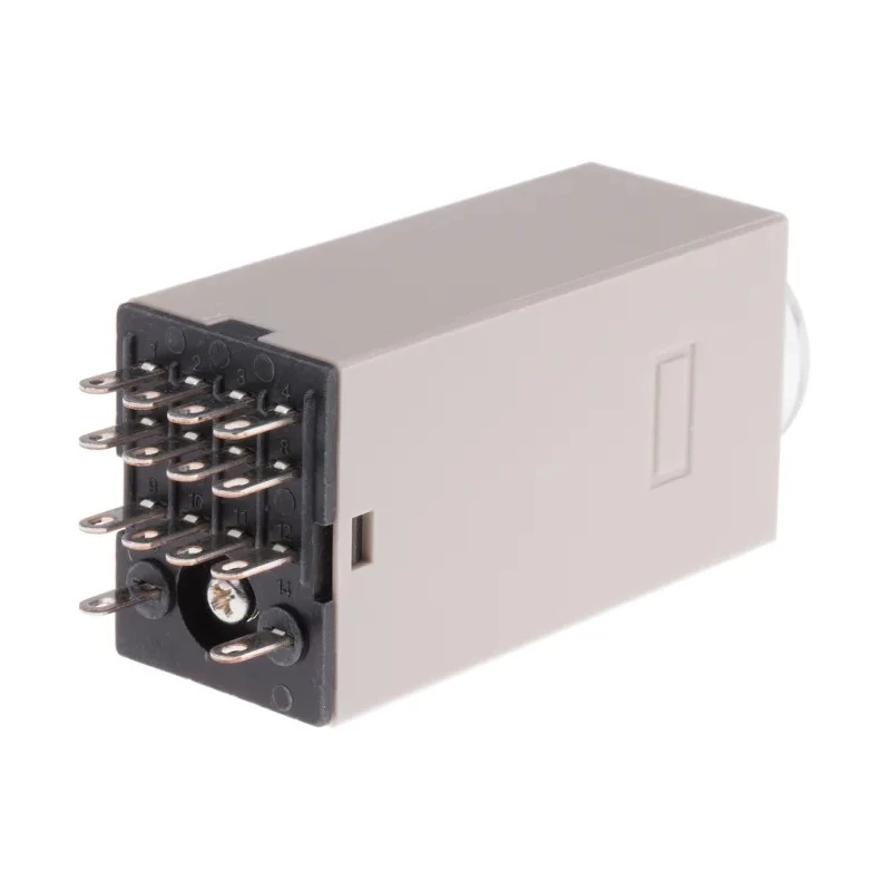 Omron DIN Rail Timer Relay 4-Contact, 100–120V AC, 125V DC, 0.2–5 min ON Delay, 4PDT, IP40 H3Y-4 100-120VAC 5M