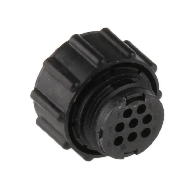 TE Connectivity Circular Connector Plug, Female, 8 Contacts, Cable Mount, Standard Size, IP67, CPC Series, 250V 205838-1