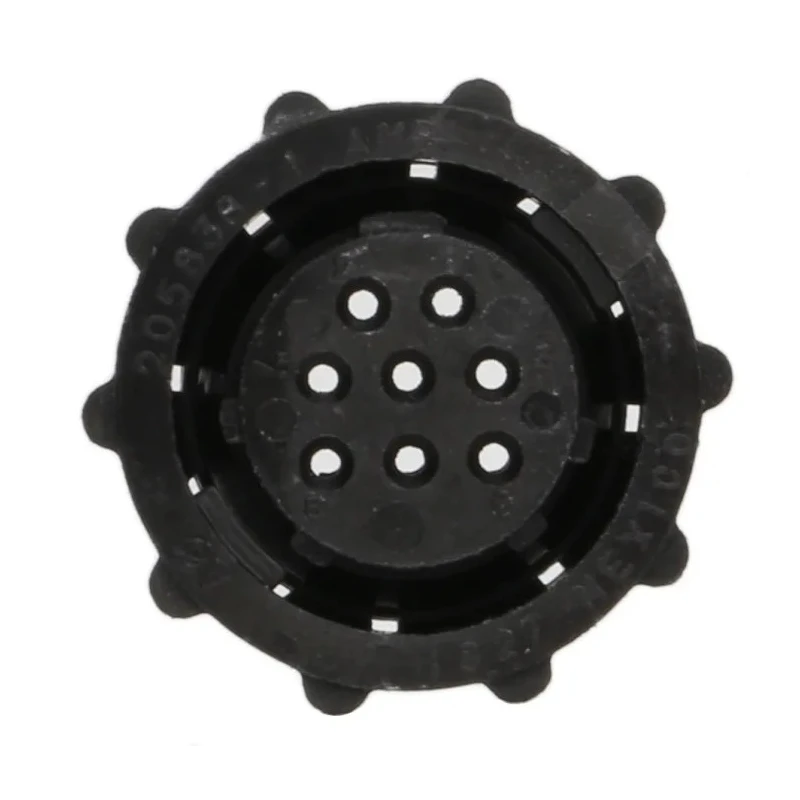 TE Connectivity Circular Connector Plug, Female, 8 Contacts, Cable Mount, Standard Size, IP67, CPC Series, 250V 205838-1