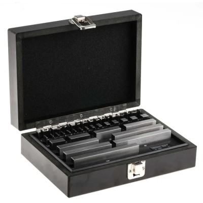 RS PRO Gauge Block Set Metric Steel 47 Pieces Grade 1 Inspection HRC65/HV820 398-883