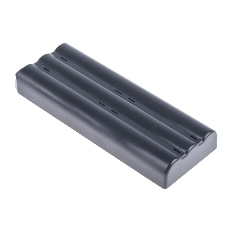 Fluke Rechargeable Battery Pack BP7235 for Fluke 700 and 740 Calibrators, NiMH, 16 Hour Life, 310g, China