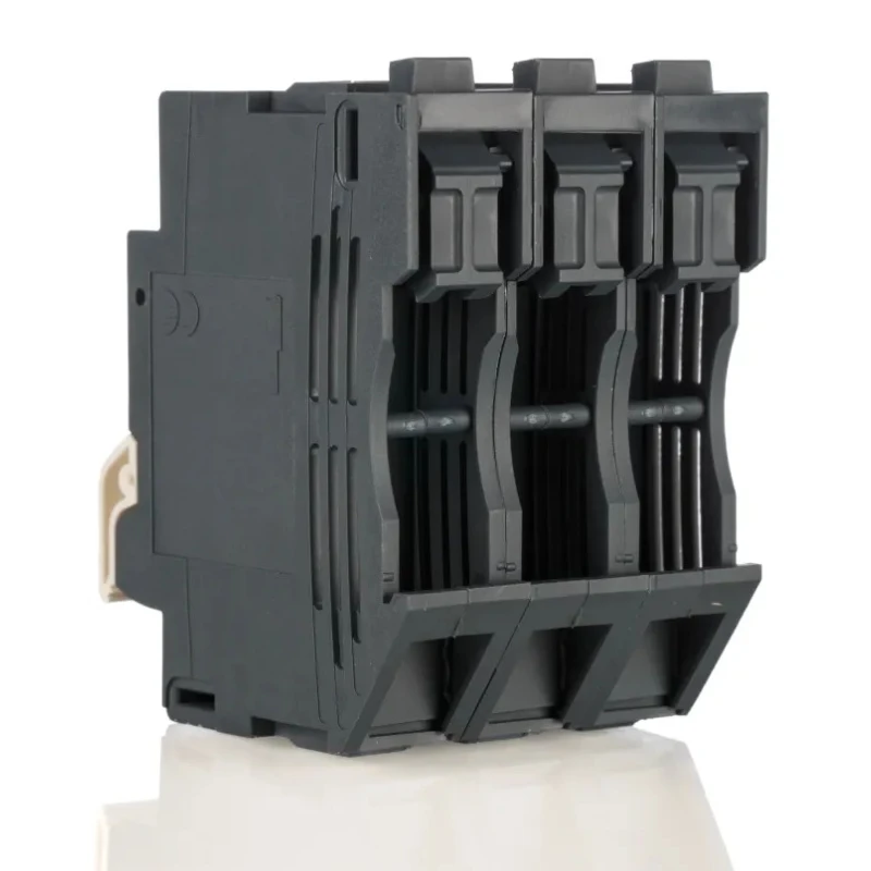 Schneider Electric TeSys Rail Mount Fuse Holder 32A, 690V AC, 3 Pole, DIN 35 mm, DF103