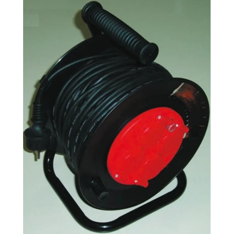 RS PRO 25m 4 Socket Type E Cable Reel, IP44, Neoprene Jacket, 16A, Circuit Breaker 481-349