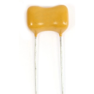 RS PRO Mica Capacitor 8.2nF 500V DC ±1% Tolerance D Series Radial Through-Hole 495-947