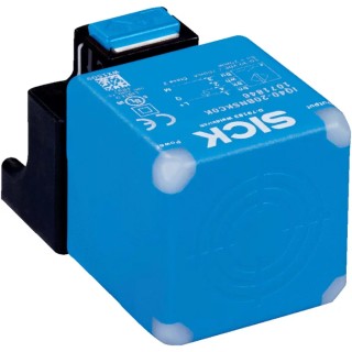 SICK Block Inductive Proximity Sensor PNP, 30V, 200mA, 40mm Sensing Range, Plastic, IP67/IP68/IP69K IQ40-40NPOKC0K