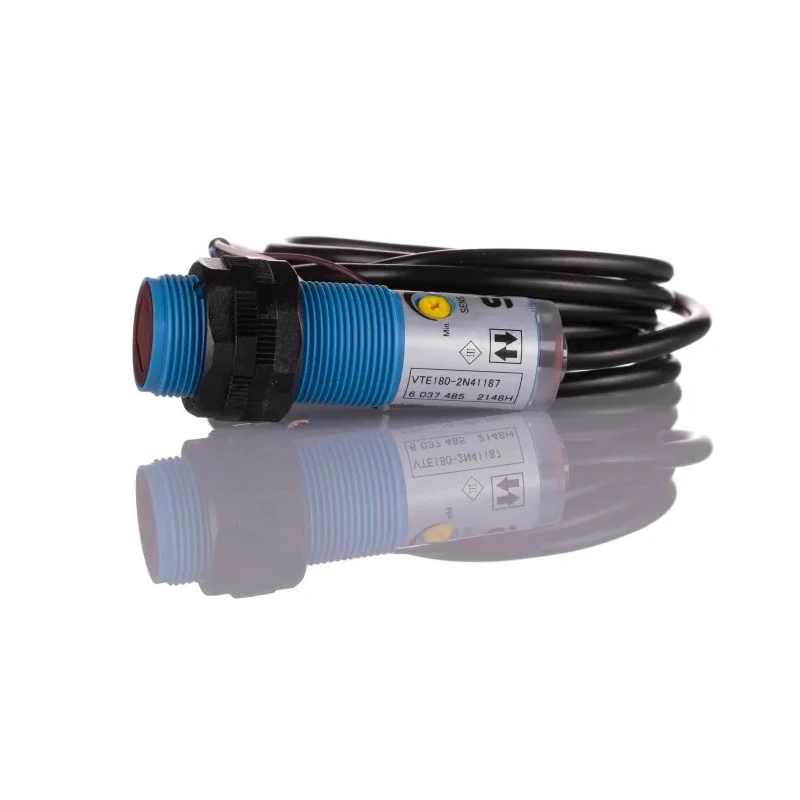 SICK Energetic Photoelectric Barrel Sensor, 1 mm–1.1 m Detection Range, NPN Output, IP67, Plastic Body VTE180-2N41187