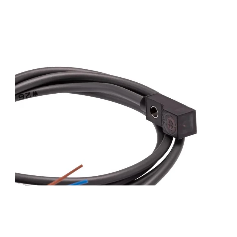 Omron Block Inductive Proximity Sensor PNP E2S-W26 1M, 24V DC, 2.5mm Detection, IP67