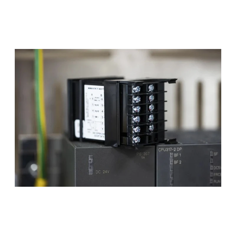 RS PRO Panel Mount PID Temperature Controller, 3 Output Relay, SSR, 24V AC, Dual 4-Digit LED Display MV16