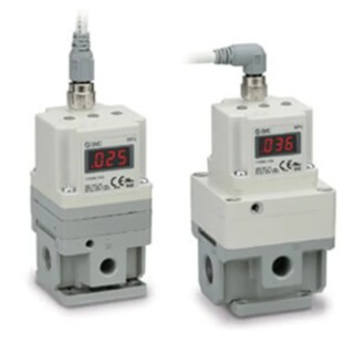 SMC Type G Pneumatic Regulator, 1/2 in Outlet, 0.05 bar Minimum Pressure, LED Display, IP65, ITV3050-04F4CS3