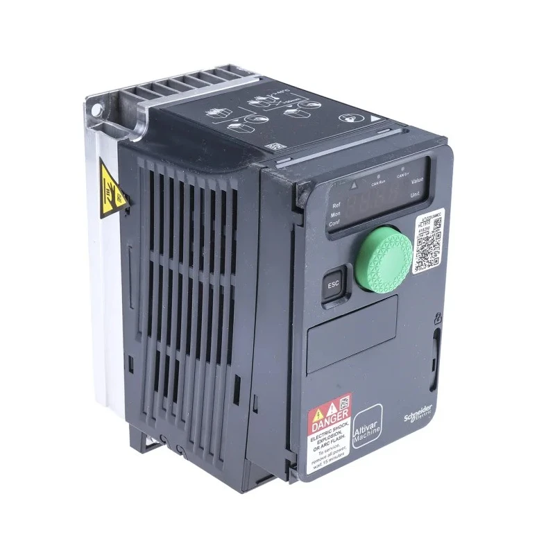 Schneider Electric Variable Speed Drive 370 W, 1 Phase, 240V, DIN Rail Mount, ATV320 Series ATV320U04M2C
