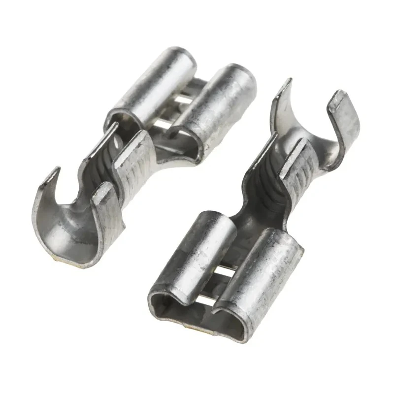 TE Connectivity FASTON .250 Black Uninsulated Female Spade Connector Crimp 6.35 x 0.81 mm Tab Size 14 AWG to 12 AWG 41829-1