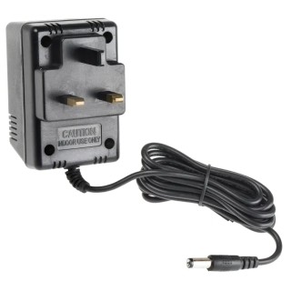 RS PRO 2.1 x 5.5 x 12 mm Centre Positive AC/AC Adapter Type G Plug 5 W 12V AC Output 400 mA 139-1765