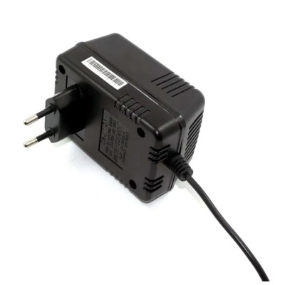 RS PRO 11 W 12V DC Output AC/DC Adapter Type C 2.1 x 5.5 x 12 mm Centre Positive 139-1790