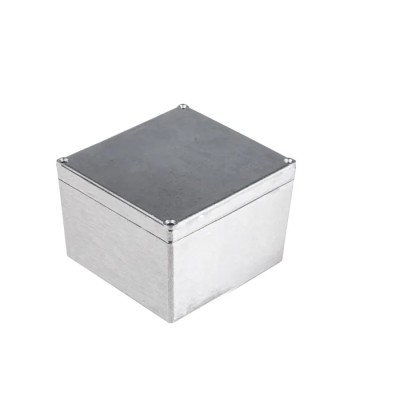 RS PRO 5500 Series Silver Lid Aluminium Alloy Shielded Enclosure, IP65, 101.5 mm H x 158.5 mm W x 158.5 mm L 161-0935