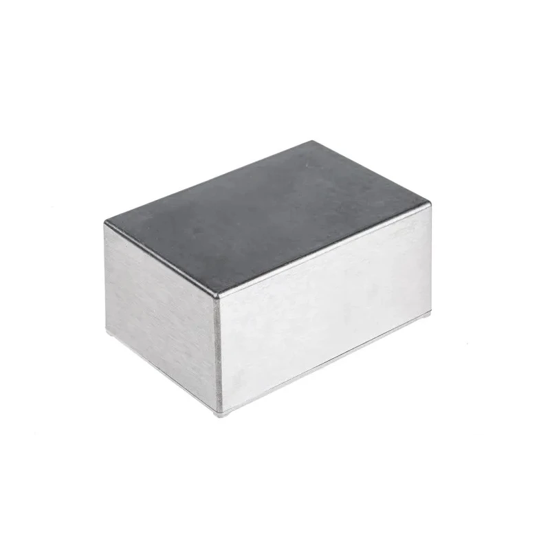 RS PRO Silver Die Cast Aluminium Enclosure, IP54 Rated, 121 mm Length, 95 mm Width, 61 mm Height IP54