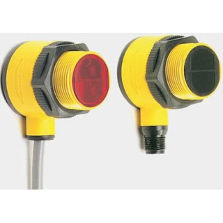 Banner Retroreflective Photoelectric Sensor Barrel Style 2 m Detection Range Relay Output IP69K T18AW3LP