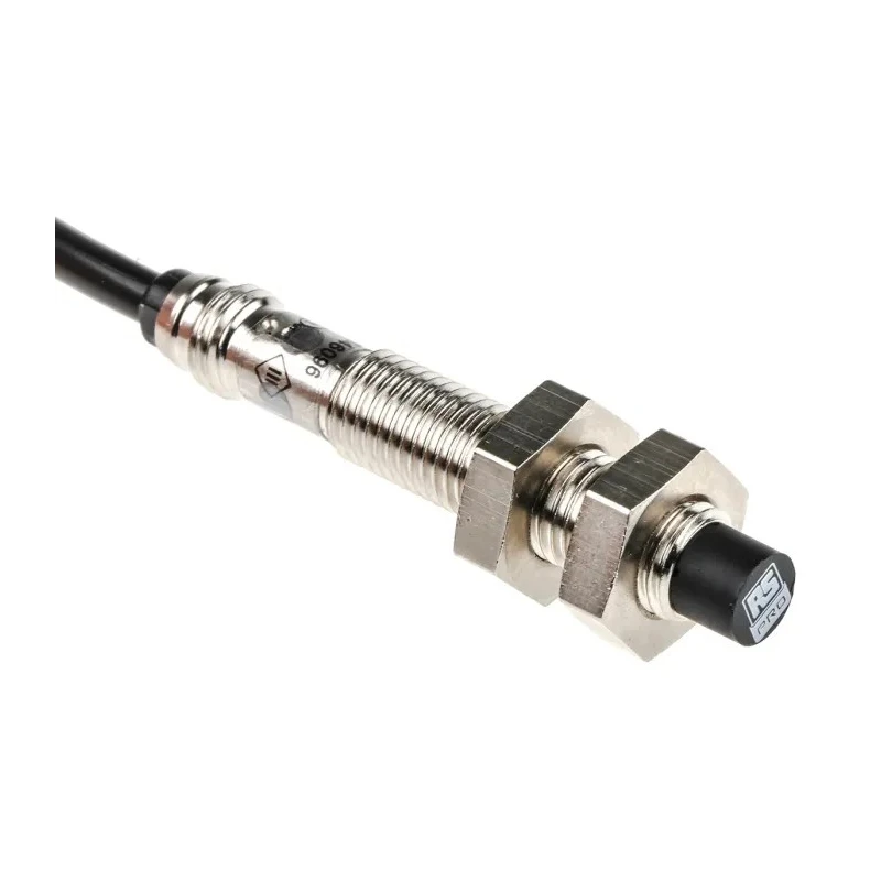 RS PRO Cylindrical Thread Design Inductive Proximity Sensor M8 x 1 Thread Size IP67 30V dc 200mA PNP Output 164-6096
